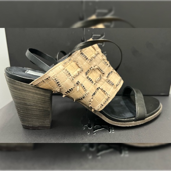 Ink Shoes - Ink Sandals Black and Beige